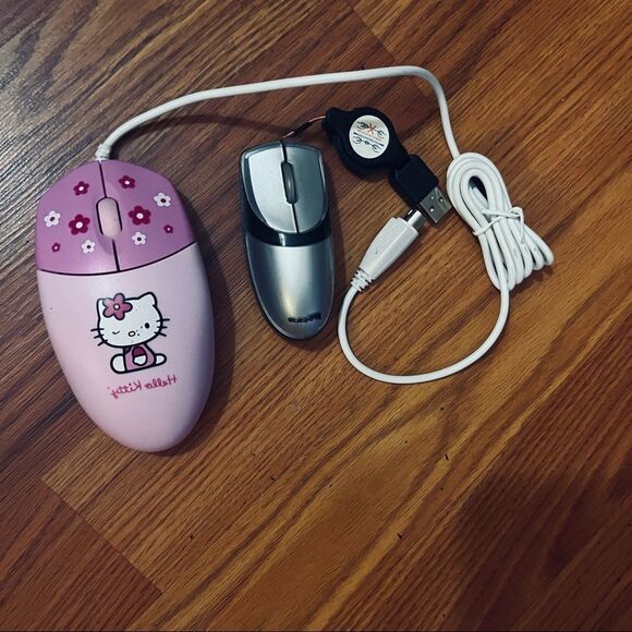 Y2K Hello Kitty Pink Mouse Pad Controller - Picture 1 of 4